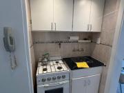 DEPARTAMENTO 1 AMBIENTE AMPLIO AL LATERAL CON BALCON,...