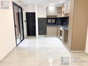 Departamento 1 dormitorio con balcon en pozo