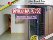 Departamento 1 dormitorio con patio en Maipú al 700