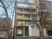 Departamento 2 amb. con cochera cubierta