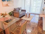 Departamento 2 ambientes al frente con balcón. Zona centro