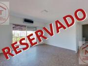 DEPARTAMENTO 2 AMBIENTES. BALCON CORRIDO. PISO ALTO....