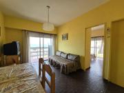 Departamento 2 ambientes con 2 balcones y vista al mar