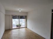 Departamento 2 ambientes con balcon Alquiler