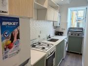 DEPARTAMENTO 2 AMBIENTES CON BALCON SALIENTE A LA CALLE...