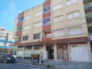 Departamento 2 ambientes con cochera cubierta y vista al...