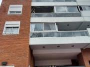 Departamento 2 ambientes con cochera y amenities