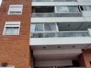 Departamento 2 ambientes con cochera y amenities