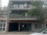 Departamento 2 ambientes con espacio Guardacoche