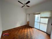 Departamento 2 ambientes con patio interno en Barrio Norte