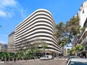 Departamento 2 ambientes de Categoria con cochera en...