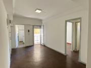 Departamento 2 ambientes en Balvanera, Muy Luminoso