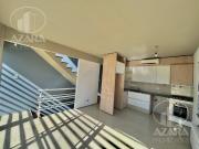 Departamento 2 ambientes en tres niveles con cochera en...