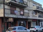 Departamento 2 ambientes en venta a mts de laestacion