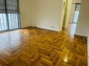 Departamento 2 ambientes en venta Balvanera balcón