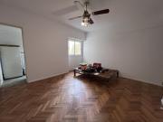 Departamento 2 ambientes interno, muy bien ubicado