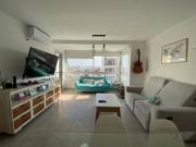 Departamento 2 Dormitorios al frente con cochera