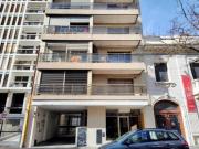 Departamento 2 dormitorios balcon cochera en venta La Plata