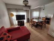 Departamento 2 dormitorios c/balcon y cochera