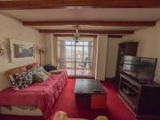 Departamento 2 Dormitorios con Balcon Cerrado Av. Castro...