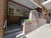 Departamento 2 dormitorios en PB con patio – Paraná 555,...