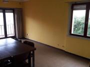 Departamento 3 amb a la calle. 75m2 cub. Cochera....