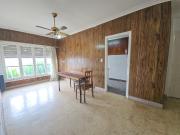 Departamento 3 amb. a la calle Cerrito y Av. J. B. Justo