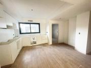 DEPARTAMENTO 3 AMB CON COCH BALCON FRENTE AMENI
