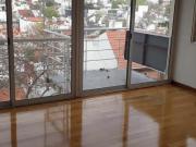Departamento 3 ambientes 2 baños frente con balcon a 3...