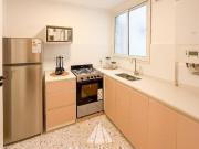 Departamento 3 ambientes a la calle con balcón terraza /...