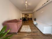 DEPARTAMENTO 3 AMBIENTES A LA CALLE CON BALCON Y COCHERA...