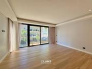 Departamento 3 ambientes al frente con cochera y baulera...