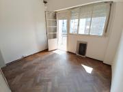 Departamento 3 ambientes con balcón