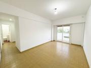 Departamento 3 ambientes con balcón Av. Belgrano 634