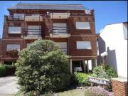 Departamento 3 ambientes con Cochera a 100 metros de la...
