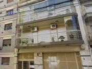 Departamento 3 ambientes con cochera cubierta – Liniers...
