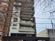 Departamento 3 ambientes con cochera en venta Quilmes