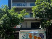 Departamento 3 ambientes con jardín en excelente zona....