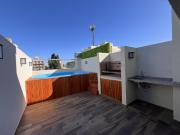 Departamento 3 ambientes con terraza propia, parrilla y...