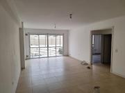 DEPARTAMENTO 3 AMBIENTES CONTRAFRENTE CON BALCON, PATIO...