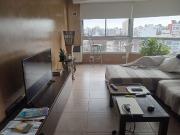 Departamento 3 ambientes frente a Plaza Irigoyen
