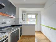 Departamento 3 ambientes muy luminoso en el puerto