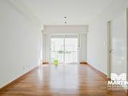 Departamento 3 ambientes muy luminoso con cochera Olivos