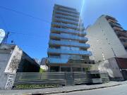DEPARTAMENTO 3 AMBIENTES Y COCHERA FIJA EN SAN TELMO VENTA