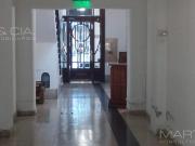 Departamento 3 dormitorios, sobre peatonal, luminoso e...