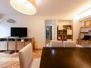 Departamento 4 ambientes c/ cochera en Flores