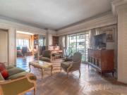 Departamento 4 ambientes con dependencia, muy luminoso,...