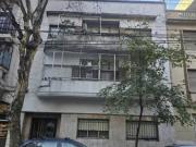 Departamento 4 ambientes con dependencia y 2 patios
