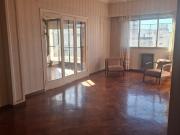 DEPARTAMENTO 4 AMBIENTES CON DEPENDENCIA Y COCHERA