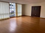 Departamento, 4 Dormitorios, Frente Parque en San Isidro